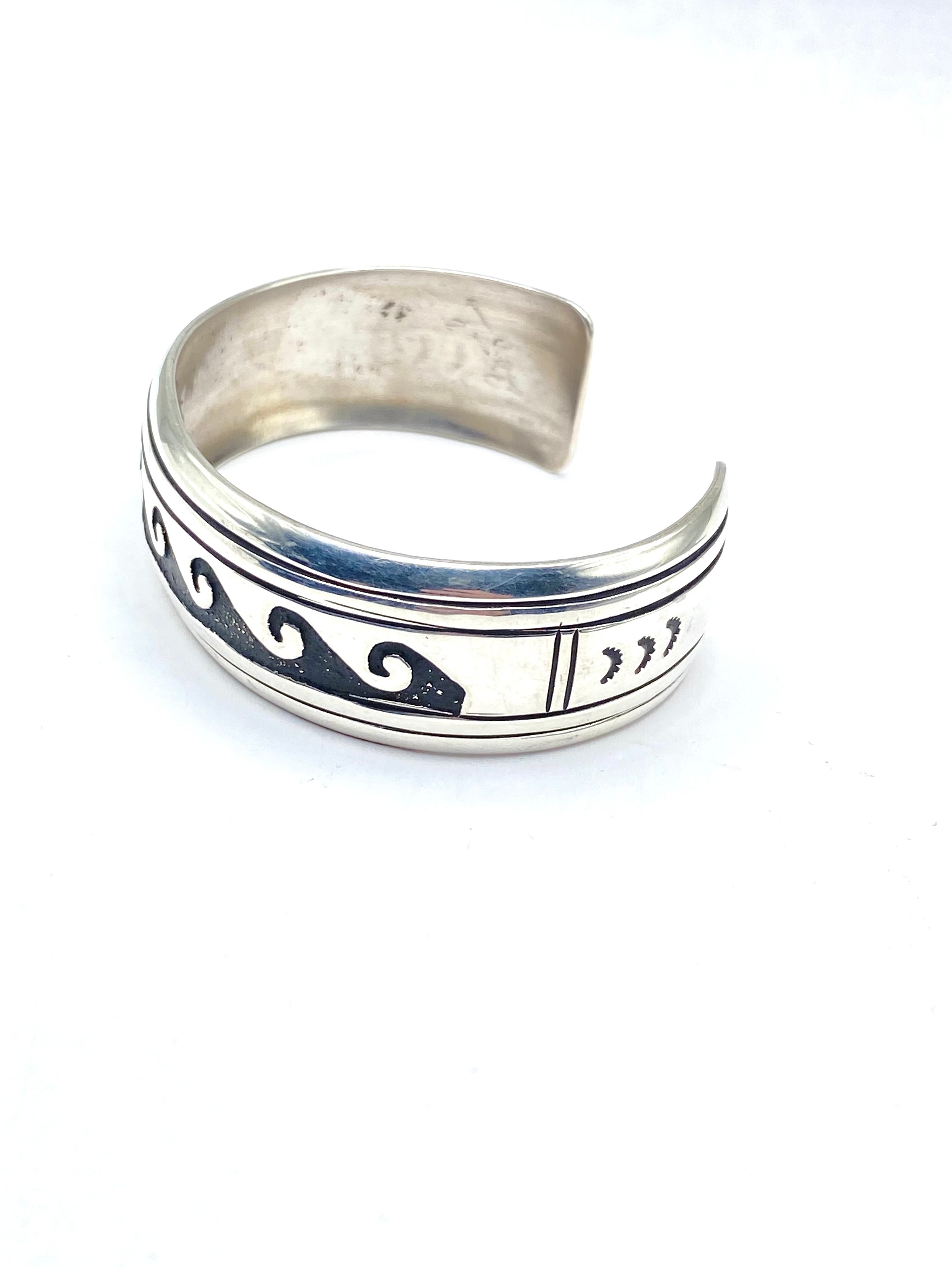Sterling Overlay Bracelet Wide Band Wave Pattern Lightweight Navajo T&R Singer