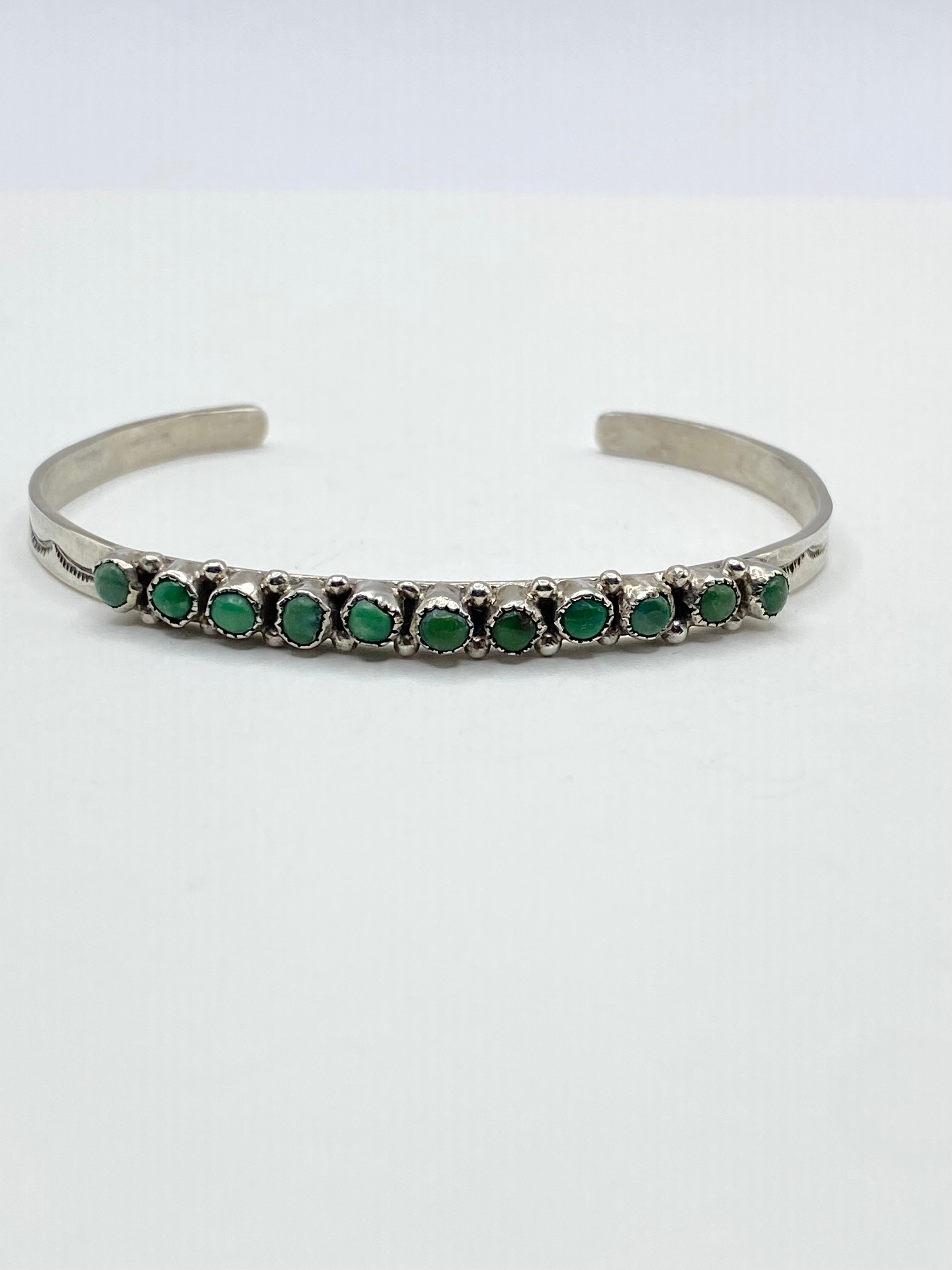 VTG Petite Sterling Cuff Green Turquoise Snake Eye Row Native American Handmade