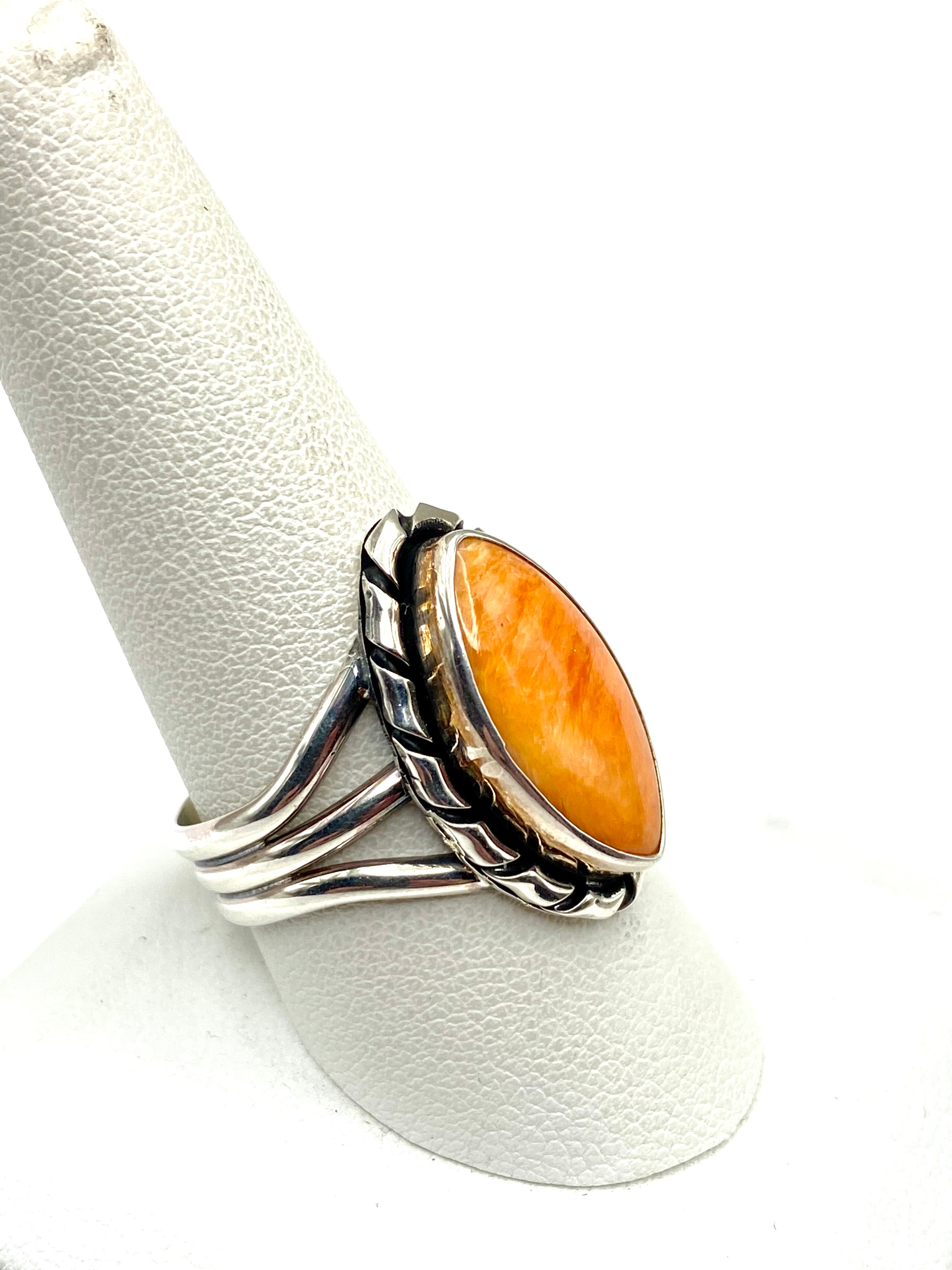 Sterling Triple Shank Ring Spiny Oyster Shell Size 10.25 Native American Signed