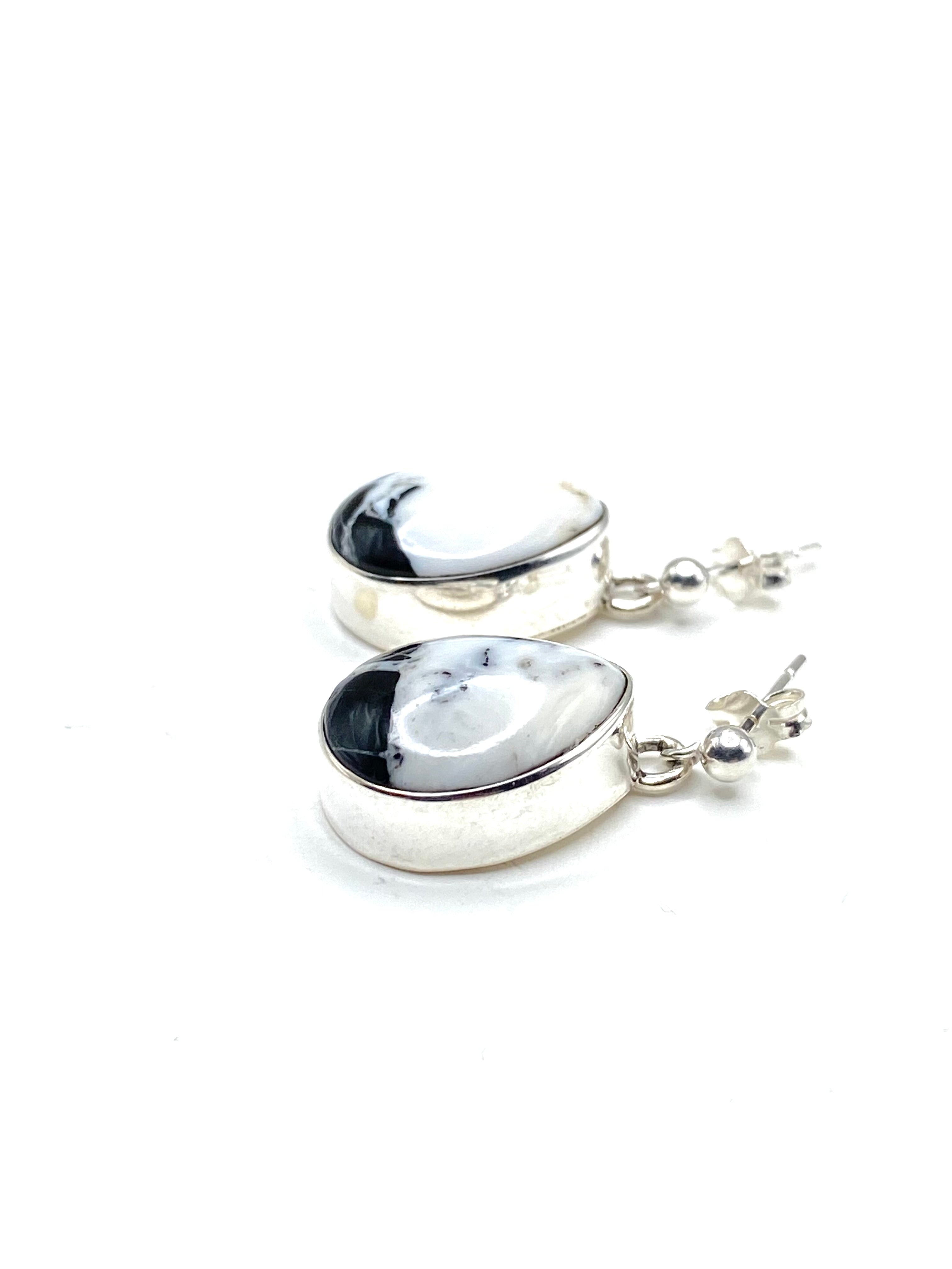 Sterling Teardrop White Buffalo Earrings Post Dangle Native American Signed