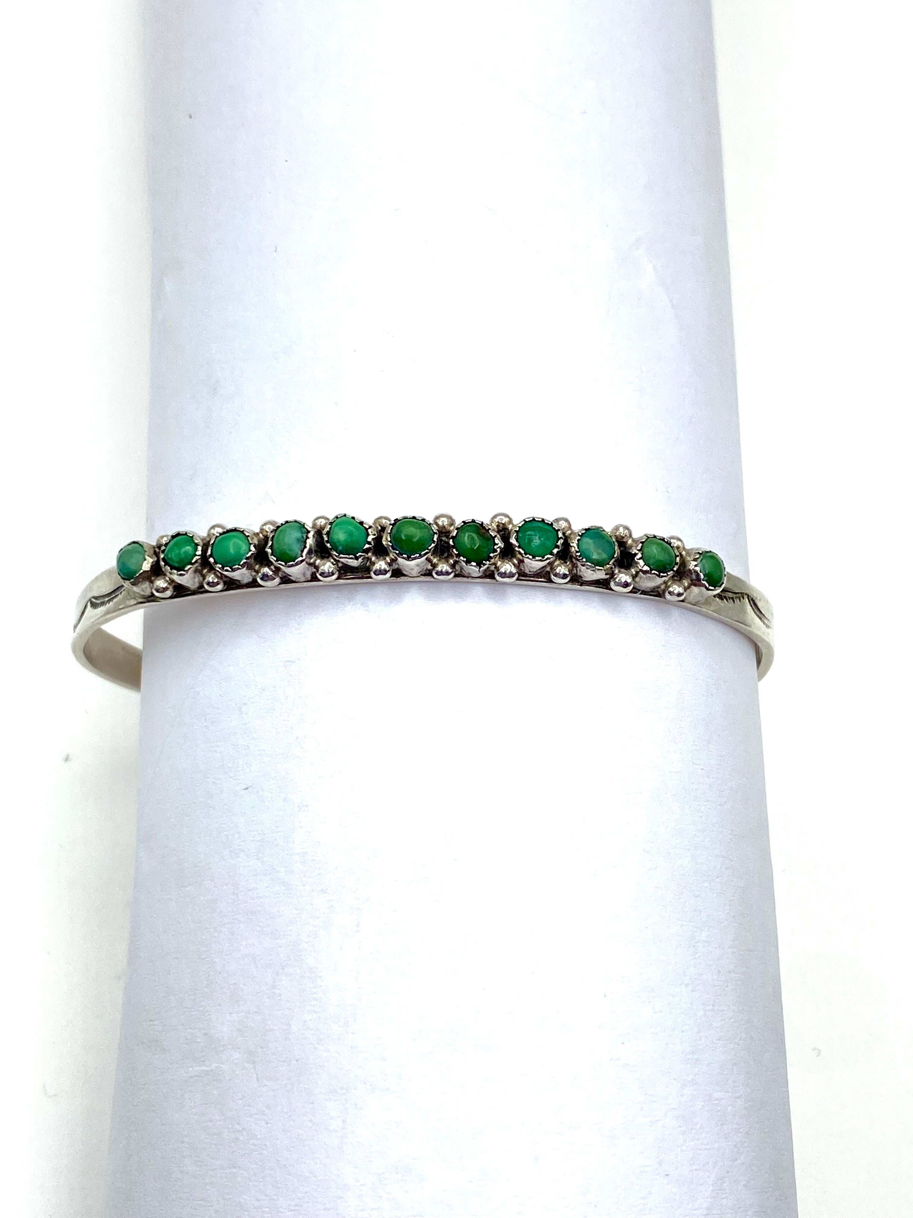 VTG Petite Sterling Cuff Green Turquoise Snake Eye Row Native American Handmade