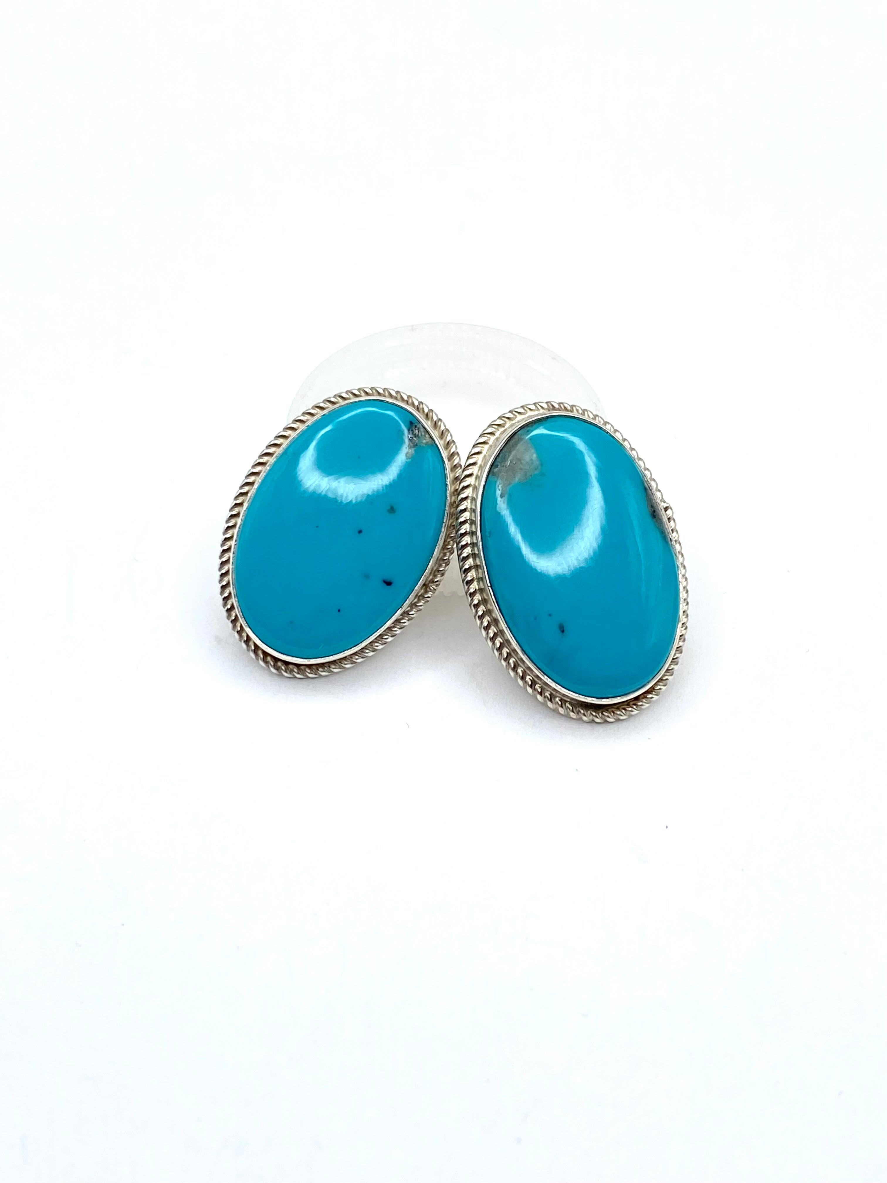 Kingman Turquoise Oval Stud Earrings Sterling Silver Roy Billie Navajo New
