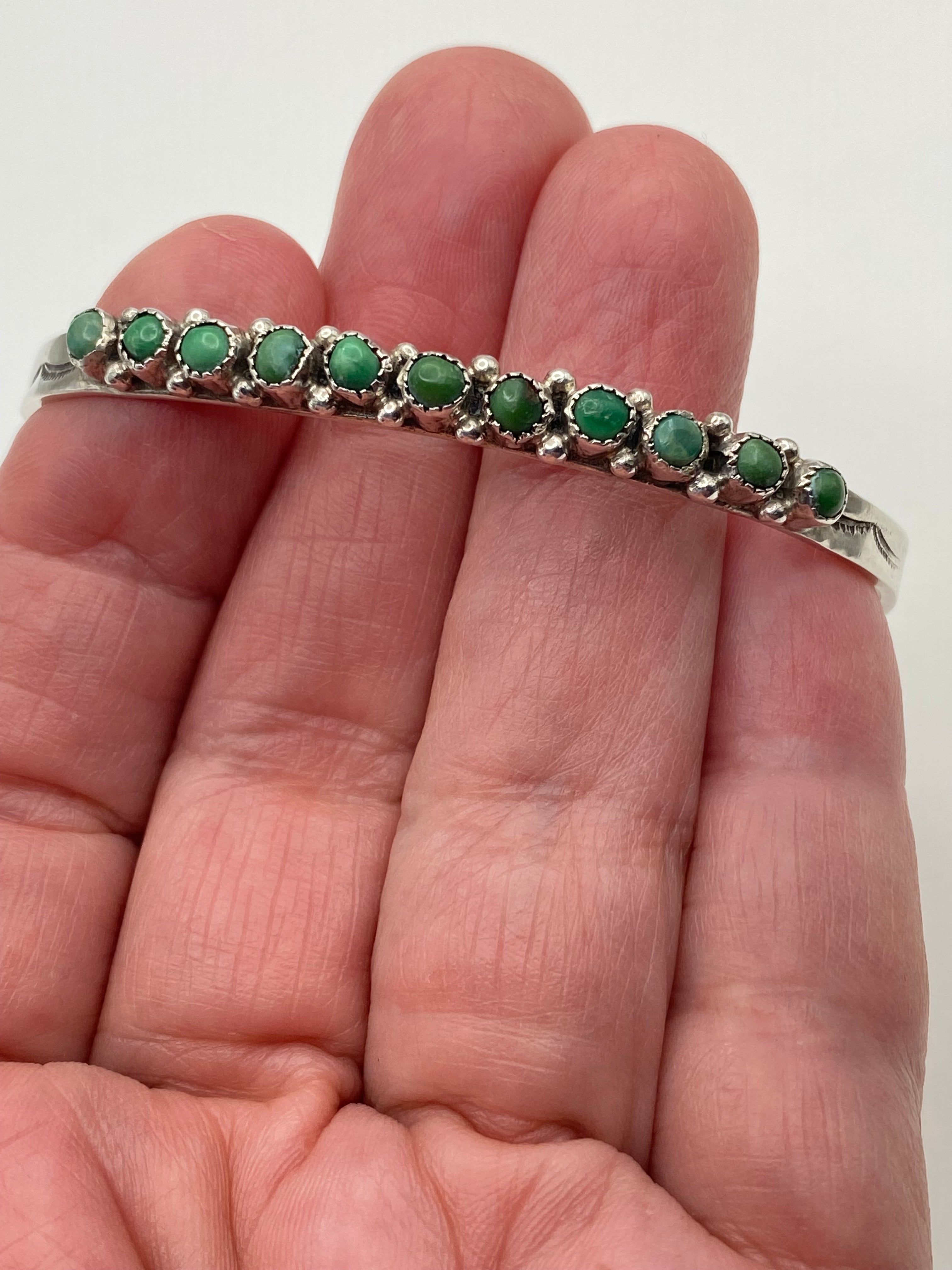 VTG Petite Sterling Cuff Green Turquoise Snake Eye Row Native American Handmade