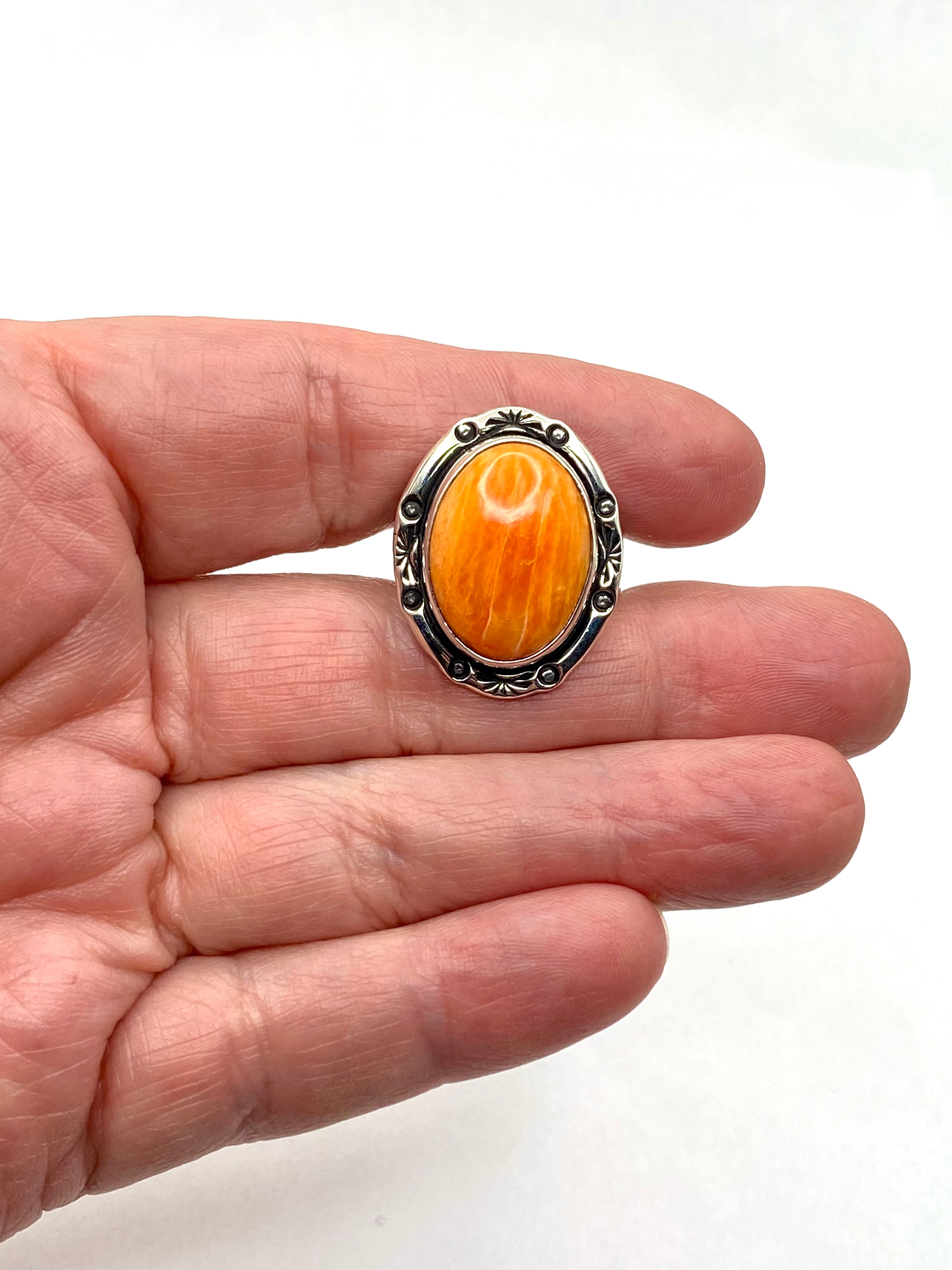 Sterling Triple Shank Ring Spiny Oyster Shell Size 10 Native American Signed