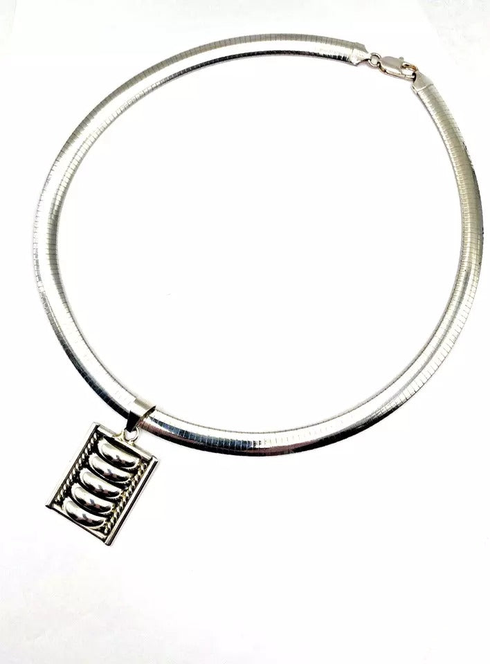 Vintage Sterling Silver Pendant 3D Flat Silver Chain 18" Native American Signed